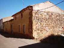 Pocas casas se ven en Bercianos construidas en piedra, y sta las muestra a nuestra vista